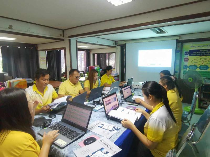 1. โครงการพัฒนาบุคลากรด้านเทคโนโลยีสารสนเทศ